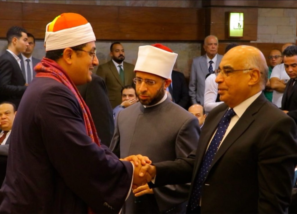 بتلاوة إيمانية خاشعة.. الشيخ محمود الشحات أنور يفتتح احتفال نادي قضاة مصر بالمولد&nbsp;النبوي